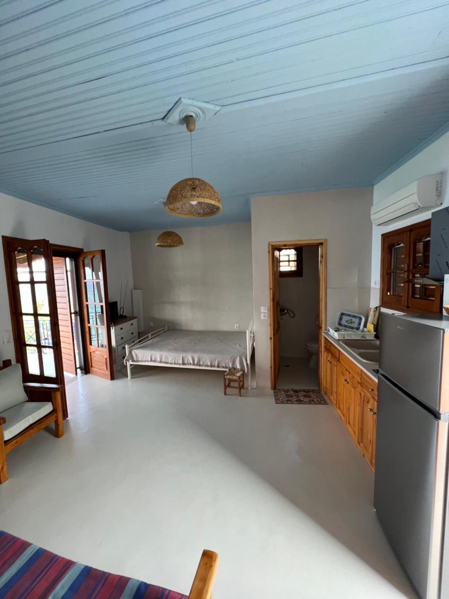 Sourpi Villas Nies Seaside Appartments מראה חיצוני תמונה