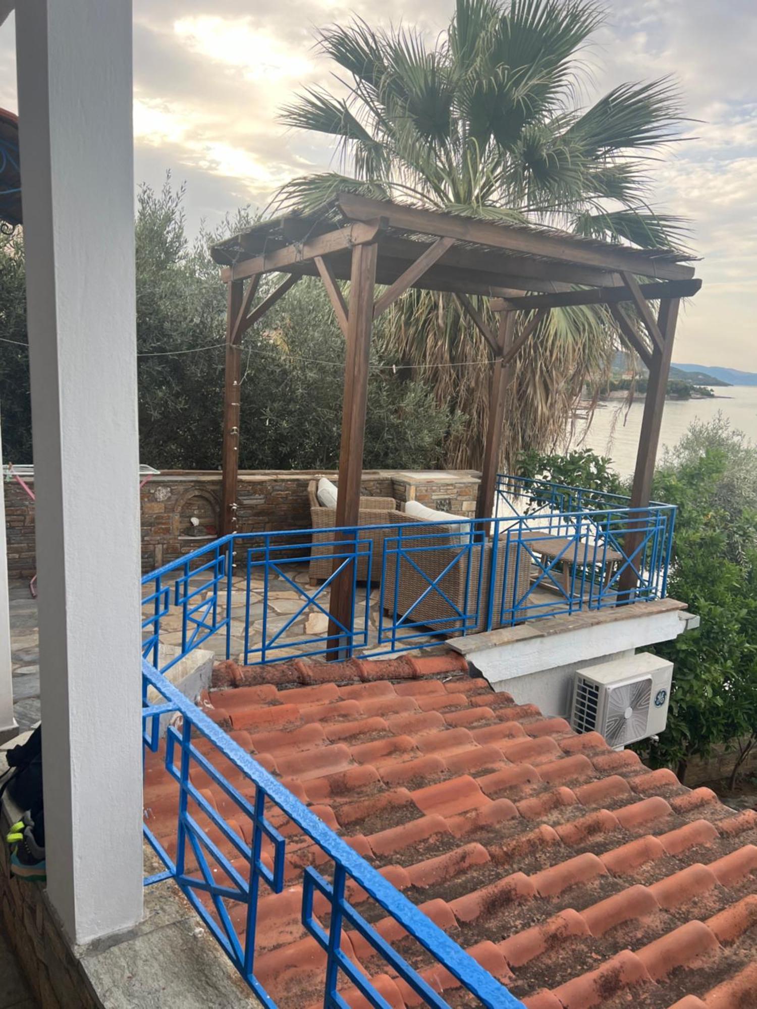 Sourpi Villas Nies Seaside Appartments מראה חיצוני תמונה